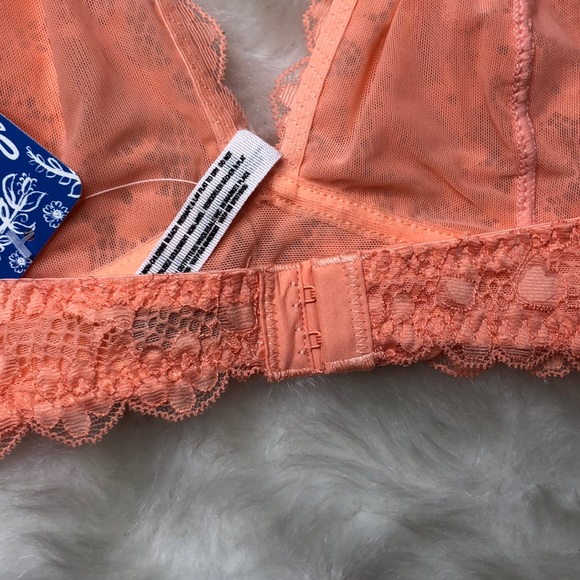 Free People Galloon Lace Halter Bralette Small NEW - Picture 7 of 7